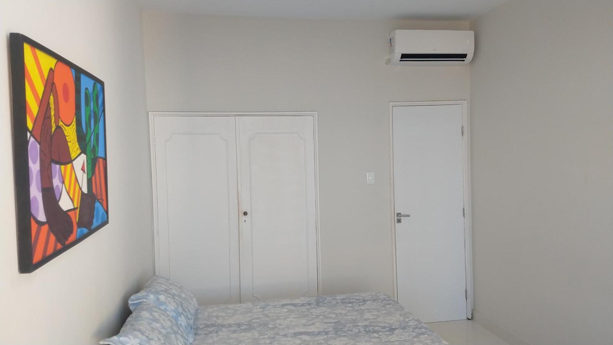Amplo Barra Apartment *